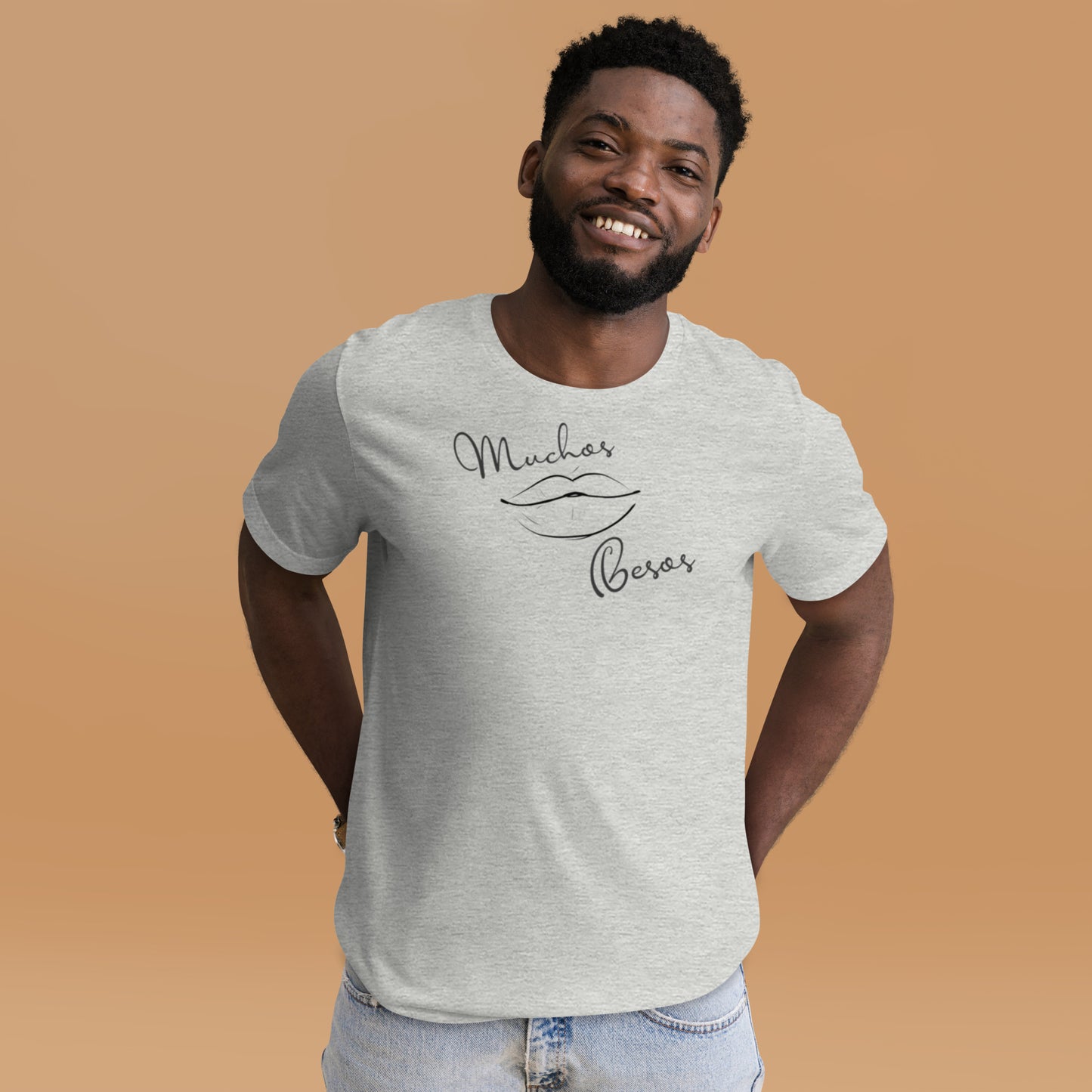 Besos Tee